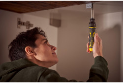 Отверточный держатель Speed Drive с храповым механизмом и набором бит STANLEY FMHT62692-0 - фото №5 Отверточный держатель Speed Drive с храповым механизмом и набором бит STANLEY FMHT62692-0 не дорого