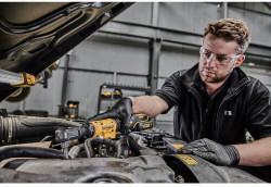 Гайкокрут кутовий - ключ-храповик акумуляторний безщітковий DeWALT DCF504L1G не дорого