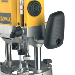 Фрезер мережевий DeWALT DW625E купить