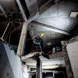 Перфоратор Metabo KHEV 11-52 BL - фото №4 Перфоратор Metabo KHEV 11-52 BL заказать