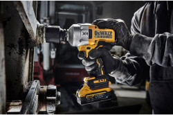 Гайкокрут ударний акумуляторний безщітковий DeWALT DCF961H2T фото