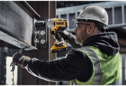 Гайкокрут ударний акумуляторний безщітковий DeWALT DCF961H2T акція