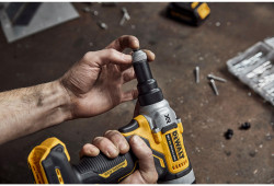 Заклепочник акумуляторний безщітковий DeWALT DCF414E2GT Arsenal Grand