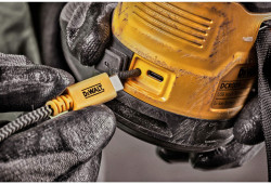 Колонка портативная аккумуляторная DeWALT DCR011 