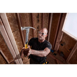 Молоток RIP-CLAW, суцільнометалевий, вага головки 340 г DeWALT DWHT51135-0 замовити