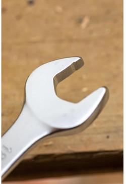 Ключ гайковий комбінований розміром 19 мм із храповим механізмом STANLEY FMMT13096-0 ціна