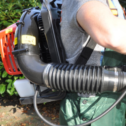 Воздуходувка HECHT 952 акция