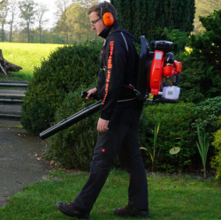 Повітродувка від HECHT 972 PROFI замовити