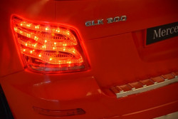 Машина на акумуляторній батареї HECHT MERCEDES BENZ GLK- CLASS- RED заказать