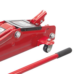 Домкрат підкатний 3т GTM T830020 гідравлічний - фото №4 Домкрат підкатний 3т GTM T830020 гідравлічний замовити