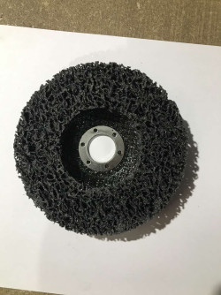 Круг зачисний 125*22 пористий чорний (для зняття фарби) купить