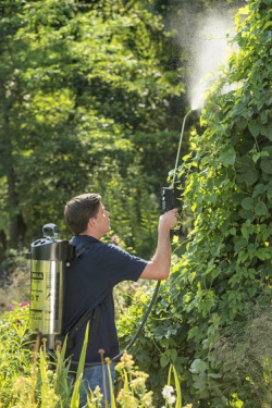 Обприскувач ручний 10л 510T садово-городній з манометром, роб. тиск 6 бар, бак нерж. замовити