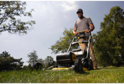 Газонокосилка аккумуляторная бесщёточная DeWALT DCMWP134W2 