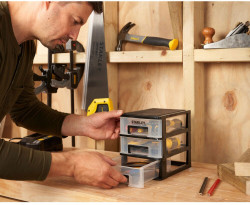 Органайзер вертикальний з трьома висувними відділеннями STANLEY STST40710-1 не дорого