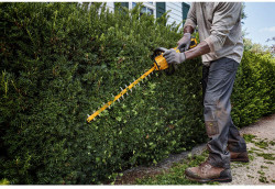 Кущоріз акумуляторний безщітковий DeWALT DCMHT573X1 акція