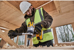 Дрель-шуруповерт аккумуляторная бесщеточная ударная DeWALT DCD1007NT 