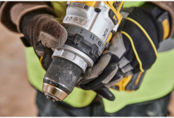 Дриль-шурупокрут акумуляторний безщітковий ударний DeWALT DCD1007WW1T не дорого
