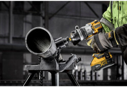 Дриль-шурупокрут акумуляторний безщітковий ударний DeWALT DCD1007WW1T 