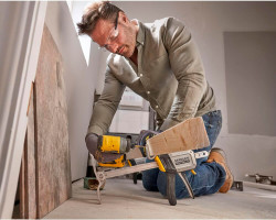 Струбцина розпірна-домкрат FATMAX® TradeLift™ тригерна, максимальна вантажопідйомність 150 кг STANLEY FMHT83550-1 не дорого