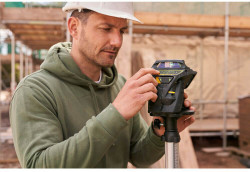 Рівень лазерний FatMax®MultilineGreen трилучовий плоскостій самовирівнюючий, чемодан STANLEY FMHT1-77356 