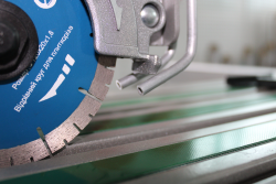 Електроплиткоріз 1800 мм 230В різу 1800 мм, автоматична подача не дорого