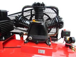 Компресор рес-270л 670/550л/хв 5,5кВт 10бар 380В 3 циліндра IBL3080D в Украине