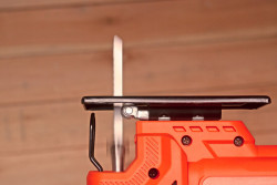 Пила лобзиковая сетевая BLACK+DECKER BES603 Arsenal Grand