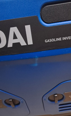 Генератор інверторний Hyundai HHY 3050Si (Уцінка) фото