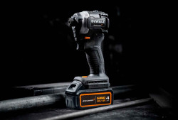 Шурупокрут ударний McLaren F1 TEAM LIMITED EDITION DeWALT DCF85MM2T фото