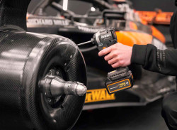 Шурупокрут ударний McLaren F1 TEAM LIMITED EDITION DeWALT DCF85MM2T в інтернет-магазині