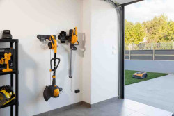 Кусторез аккумуляторный STIGA HT300eKit Arsenal Grand