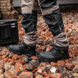 Взуття робоче DOUGLAS DeWALT DWF50232-101-11 Arsenal Grand