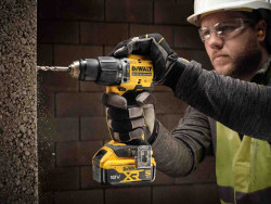 Дрель-шуруповёрт аккумуляторная бесщёточная ударная DeWALT DCD799P2T в Украине