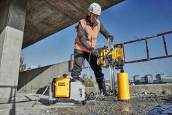 Резервуар для подачи воды DeWALT DCE6820N в интернет-магазине