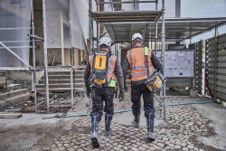 Вібратор-наплічник глибинний акумуляторний POWERSHIFT DeWALT DCPS310N в інтернет-магазині