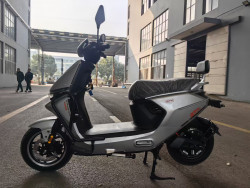 Електроскутер GTM N-MAX 2500 2500W 72V 20Ah ціна