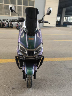Електроскутер GTM N-MD 1200 1200W 72V 20Ah в Україні