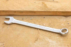 Набір із 12 комбінованих ключів STANLEY STMT82843-0 