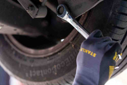 Набор из 12 комбинированных ключей с трещоткой STANLEY STMT82847-0 в Украине