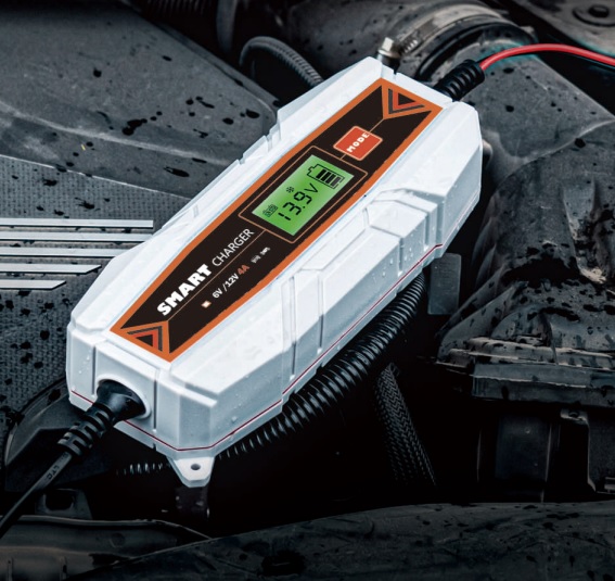 Зарядний пристрій імпульсний AK-5 6/12В 10-120Ah, струм заряду 4Аг