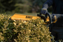 Кусторез аккумуляторный DeWALT DCMHT564N не дорого