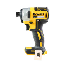 Набор из четырёх инструментов бесщеточных DeWALT DCK440P2T скидки