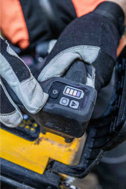 Пилка ланцюгова акумуляторна безщіткова з верхньою рукояткою DeWALT DCMCST635X1 в Україні