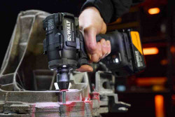 Гайкокрут ударний акумуляторний безщітковий McLaren F1 TEAM SPECIAL EDITION DeWALT DCF92MP2T замовити