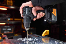 Дриль-шурупокрут ударний McLaren F1 TEAM SPECIAL EDITION DeWALT DCD86MM2T 