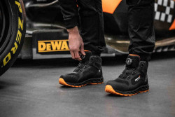Обувь рабочая TRACTION McLaren F1 Team DeWALT DXFWMC50339-126-08 