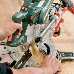 Торцовочная пила Metabo KGSV 72 Xact в Украине