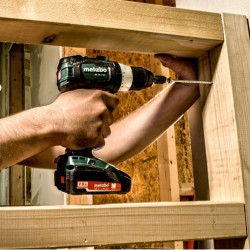 Дриль-шуруповерт акумуляторний Metabo BS 18 LT BL (без акумулятора) - фото №2 Дриль-шуруповерт акумуляторний Metabo BS 18 LT BL (без акумулятора) купити