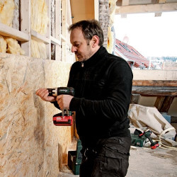 Дриль-шуруповерт акумуляторний Metabo BS 18 LT в Україні